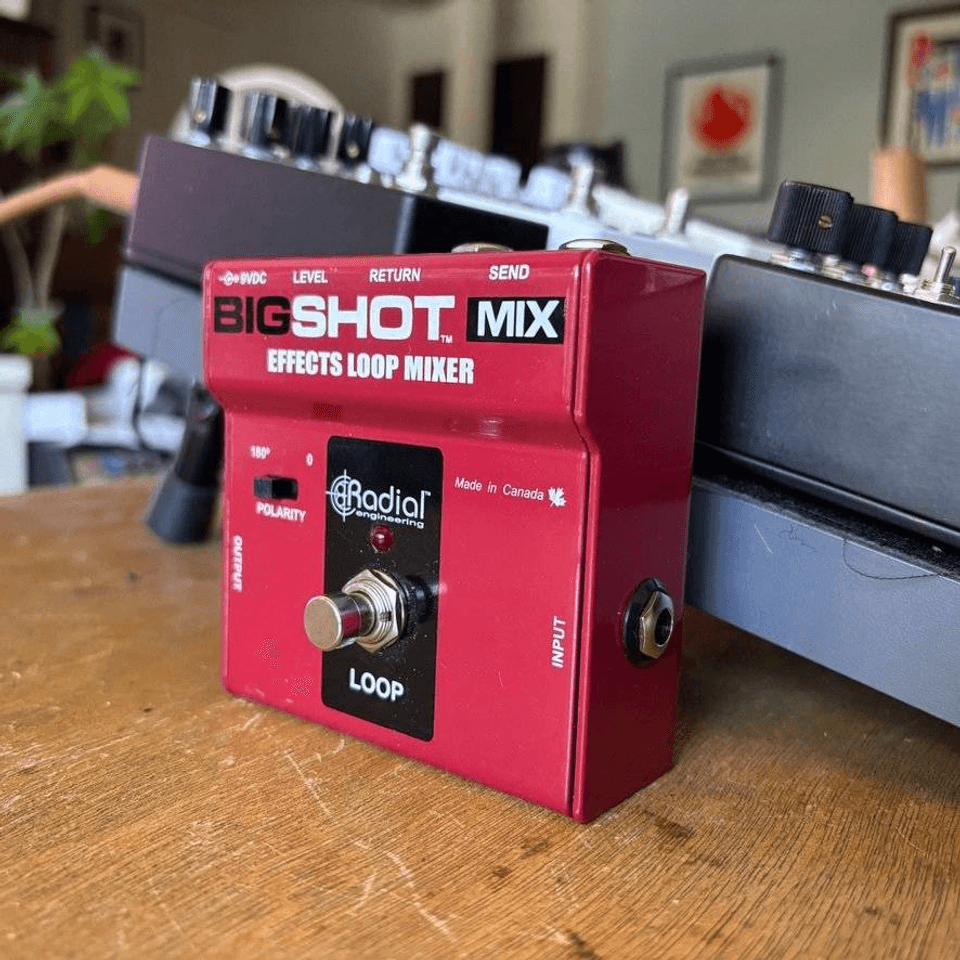 Radial BigShot Mix - Effect Loop Mixer Guitar Effects Pedal