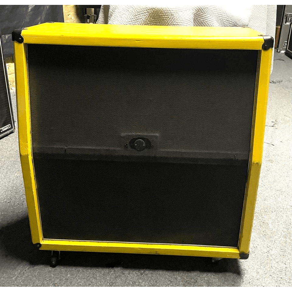 B-52 AT412A 4x12 cabinet