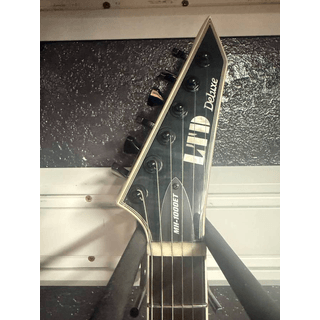 LTD Deluxe MH-1000ET Evertune Electric Guitar - EMG - Case + Strap image 4