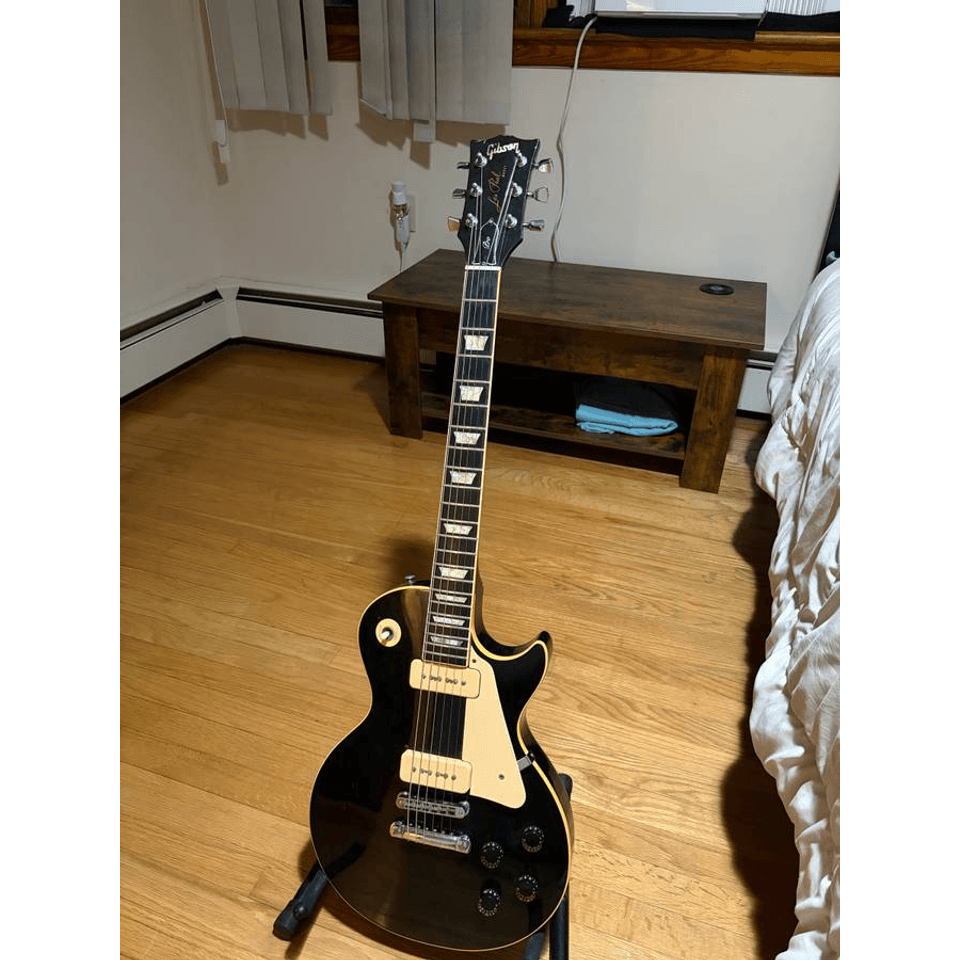 1977 Gibson Les Paul Pro Deluxe