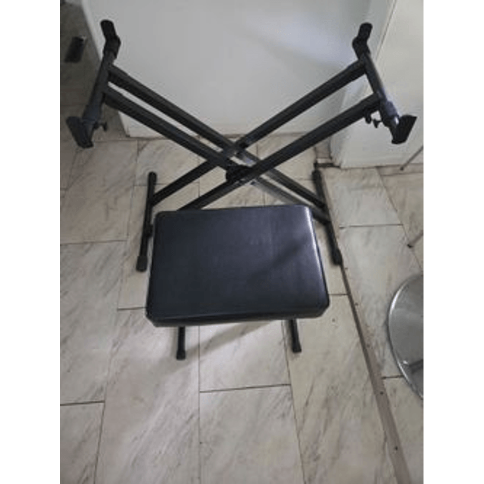 Yamaha Keyboard Stand & Bench