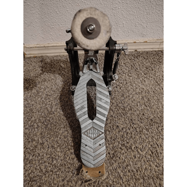 Asba Caroline vintage kick pedal