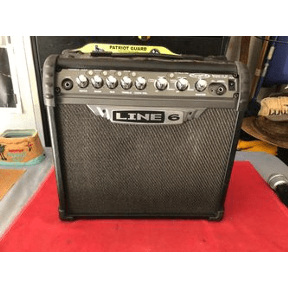 Line 6 - Spider III Guitar Amplifier + Samson R21S Microphone w/Cable - Multiple Built In Effects - 