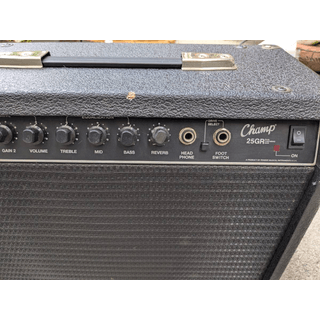 Retro Fender Champ 25 GR guitar amp image 3