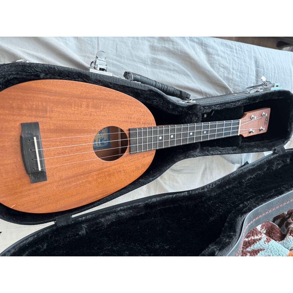 Mike Pereira Pineapple Ukulele