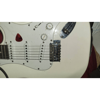 ashthorpe guitar image 4