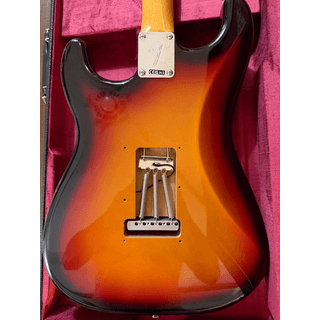New Fender Vintera III late 60s Stratocaster with Custom Shop Case image 3