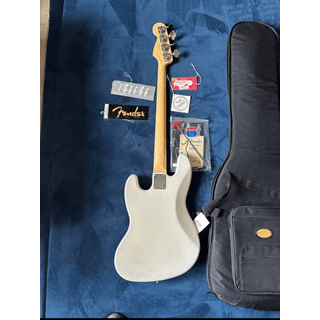 USA Fender Jazz Bass Guitar – Made in America – Clean & Classic image 4