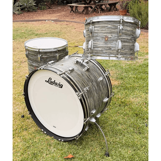 1963 Ludwig Super Classic- Oyster Blue Pearl Drum Set image 2