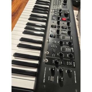 Mint Yamaha YC61 Stage Keyboard image 3