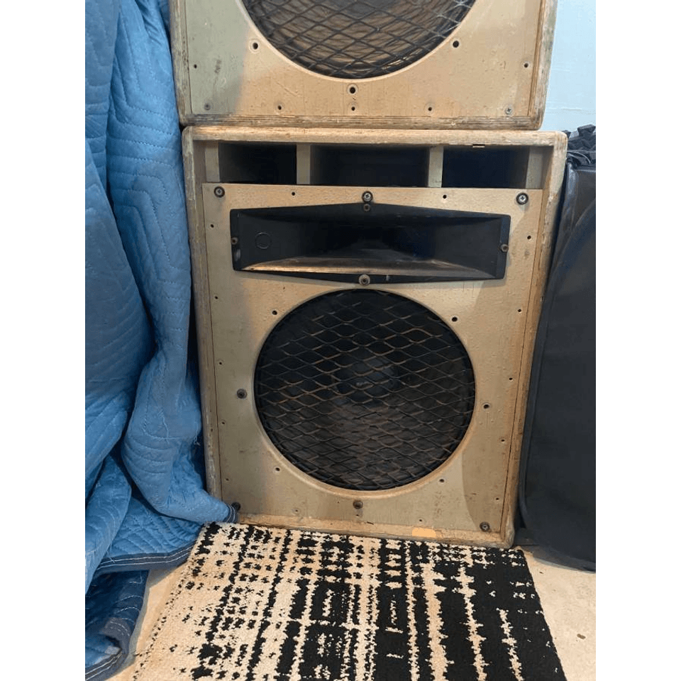 Dietz cab pair 15" w/ horn