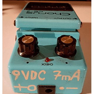 BOSS CE-2 Vintage Chorus Pedal image 3