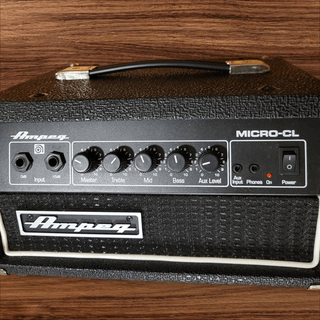 Ampeg 100 watt bass head image 4