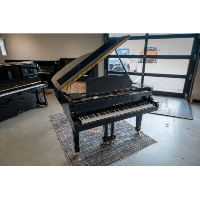 1983 Yamaha G3 Grand Piano