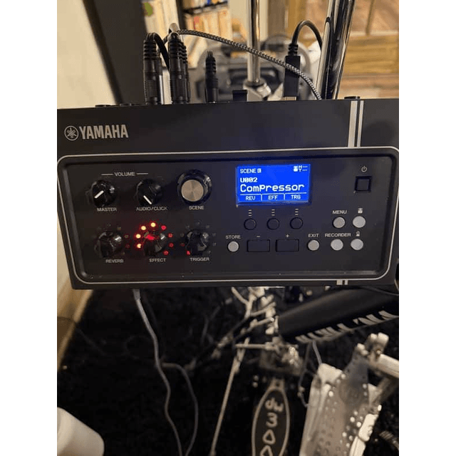 Yamaha EAD10 Drum Module with Mic, Trigger Pickup and Snare/extra trig