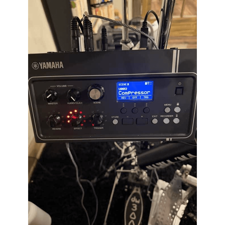 Yamaha EAD10 Drum Module with Mic, Trigger Pickup and Snare/extra trig