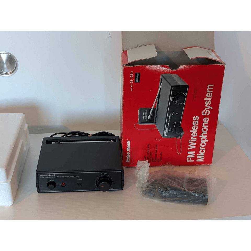 FM wireless microphone system