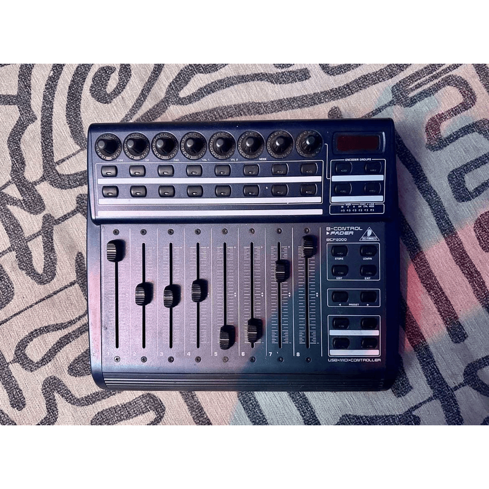 Behringer BCF 2000 control surface