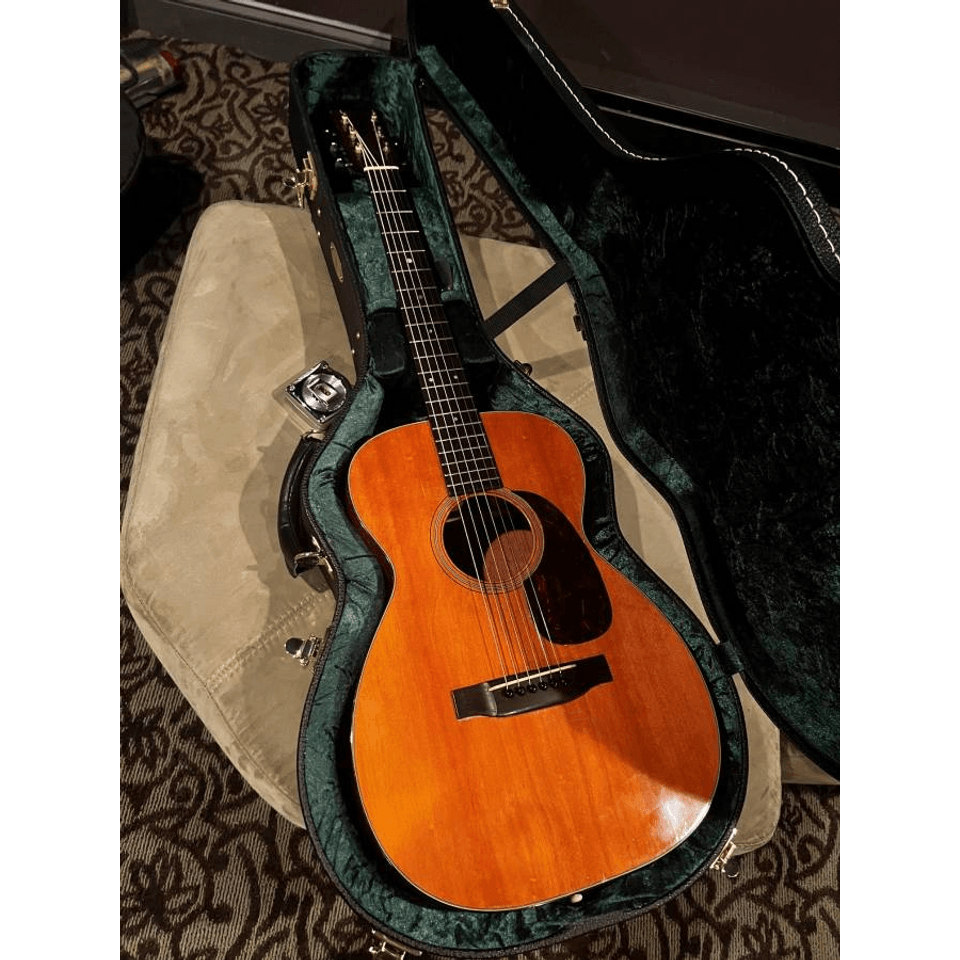 1961 Martin 0-18 Small body acoustic.  Sell/trade