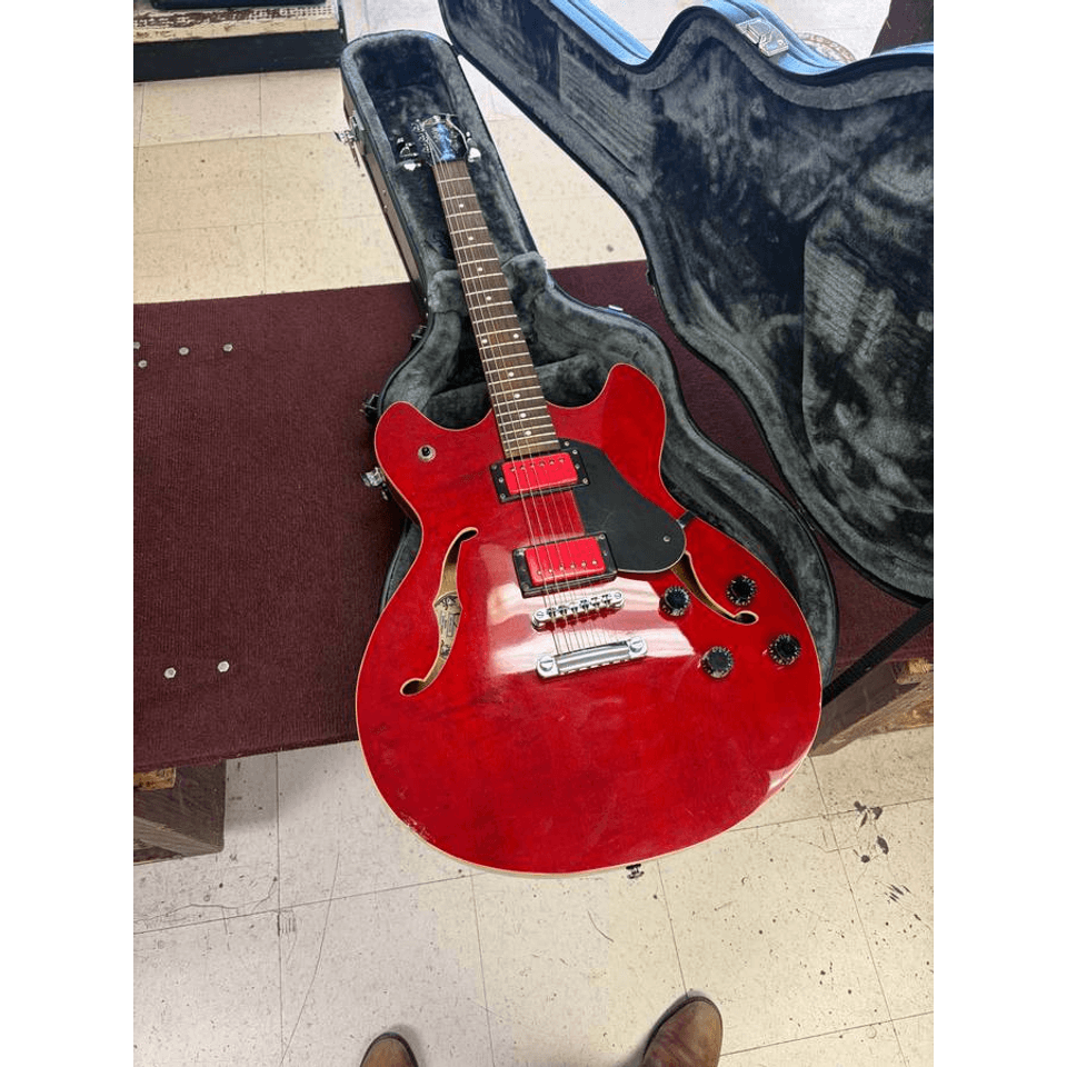 Oscar Schmidt by Washburn electric guitar