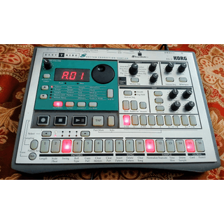 Korg Electribe ES-1 Rhythm Production Sampler MIDI manual power supply image 2
