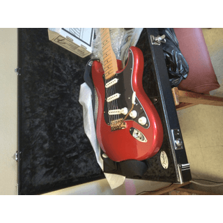 Fender Stratocaster  2021 Upgraded Vintage Gold Standard Tremolo Gold Locking Tuners With V SSS pick image 2