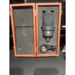 Studio gear / Universal Audio / JBL / Adams / Neumann /Mackie / Yamaha image 5
