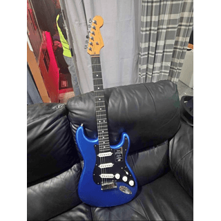 Fender American Ultra II Stratocaster image 4