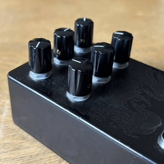 EarthQuaker Devices Zoar Black on Black Dynamic Audio Grinder Fuzz Dis image 3