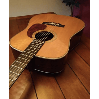 Martin HD-28VR image 2