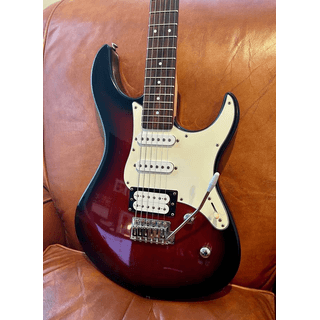 Yamaha Pacifica 112V (2023) Electric Guitar - Sunburst - image 2