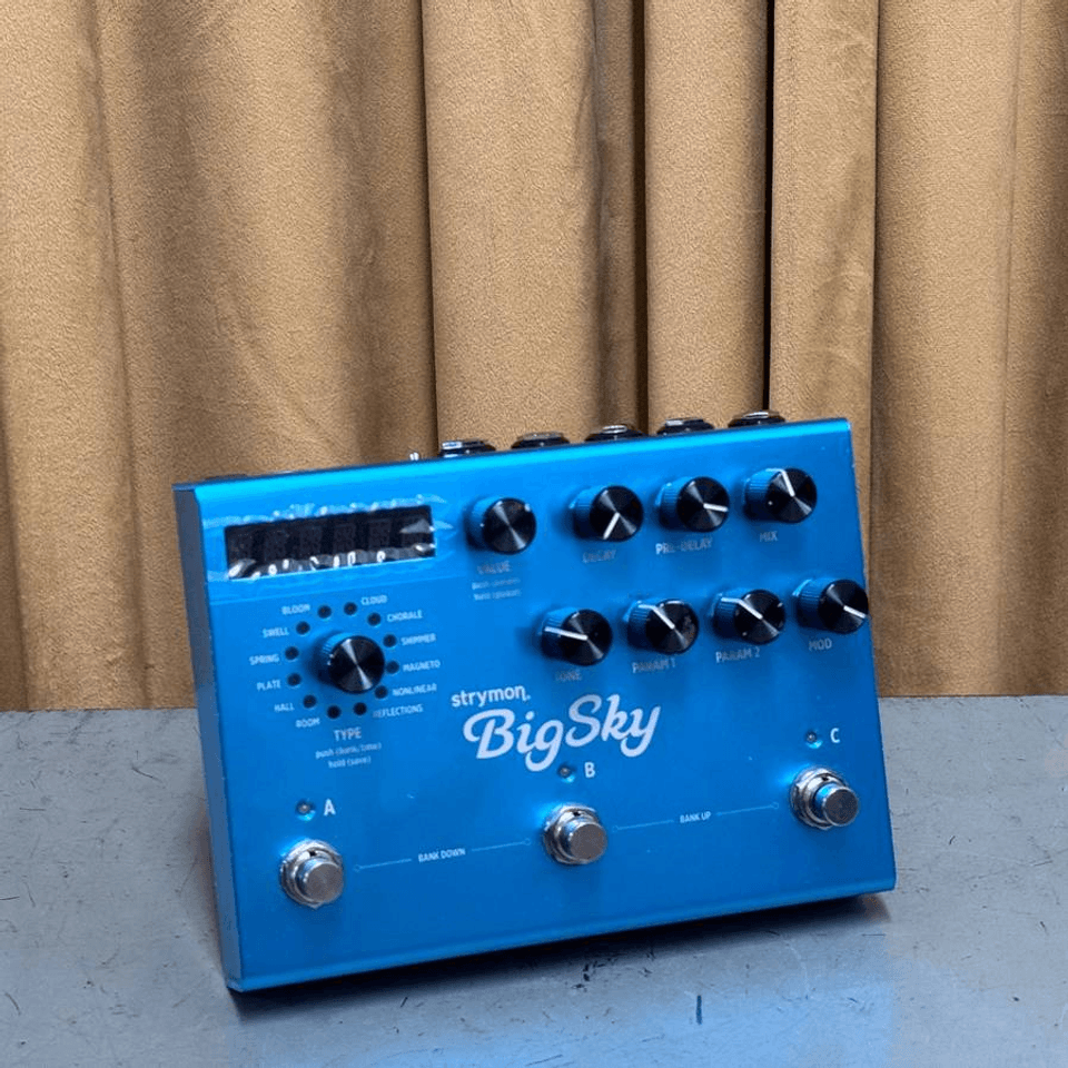 Strymon Big Sky Multidimensional Reverberator
