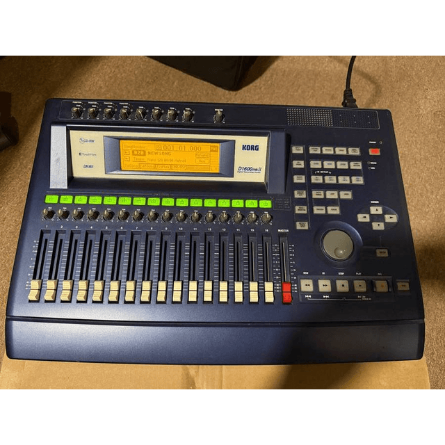 Korg D1600 mkII Digital Recording Studio