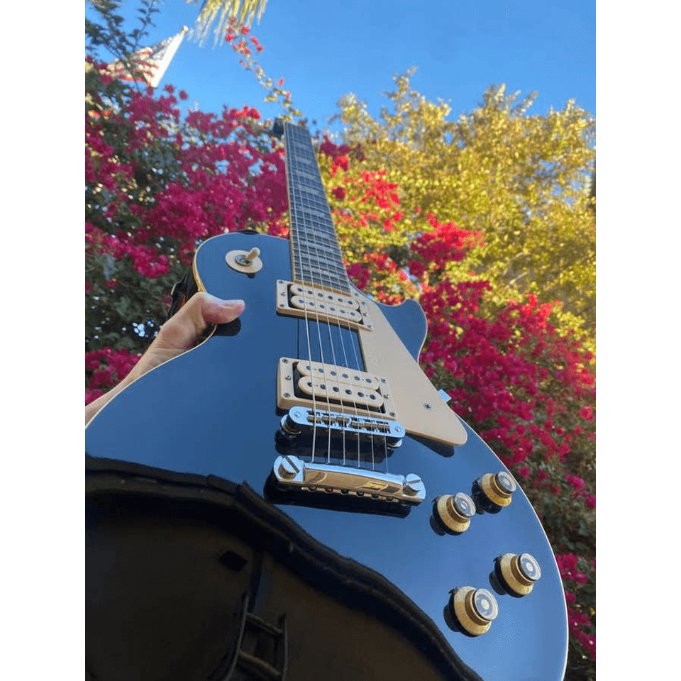 2008 GIBSON LES PAUL CLASSIC 60's, Nitro, lightweight, custom pickups.