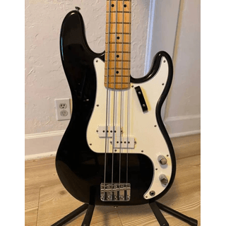 Fender Precision Bass image 2