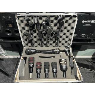 Studio gear / Universal Audio / JBL / Adams / Neumann /Mackie / Yamaha image 4