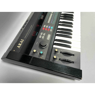 Serviced Akai AX80 Synthesizer image 2