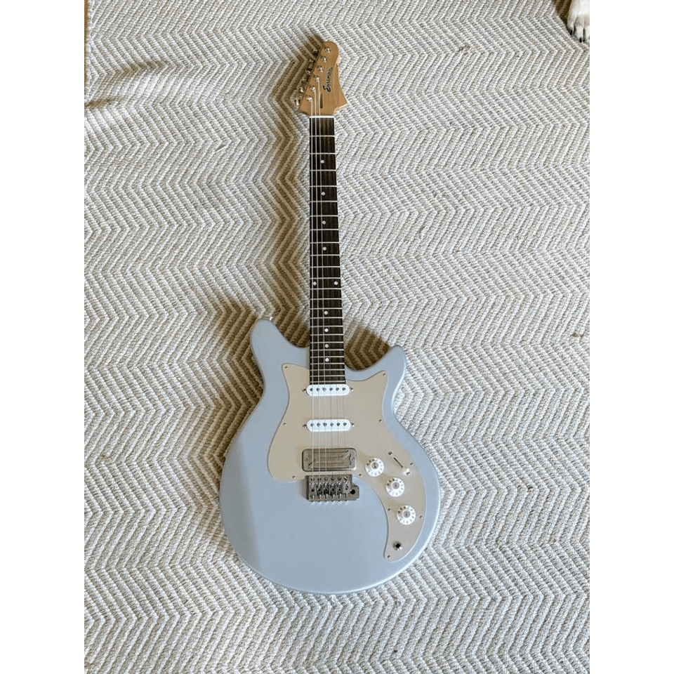 Eastman FullerTone DC'62 Electric Guitar – Ice Blue w/ Gig Bag