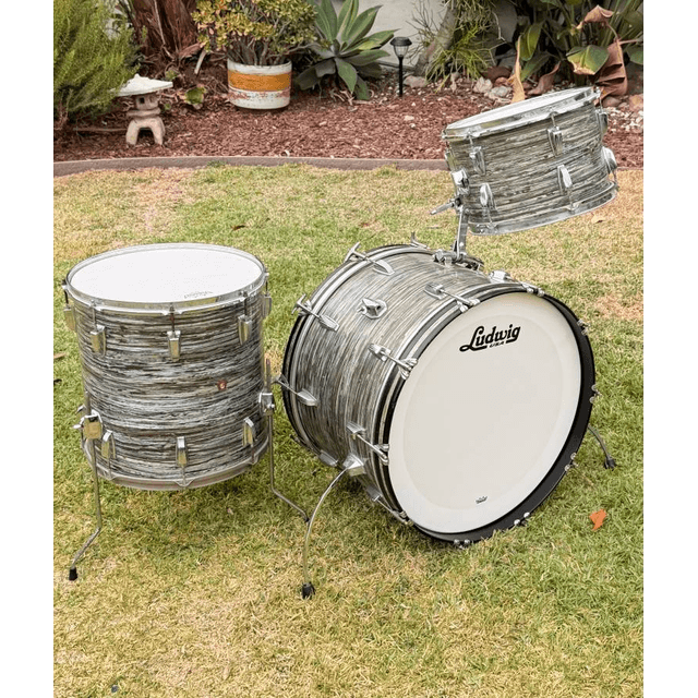 1963 Ludwig Super Classic- Oyster Blue Pearl Drum Set