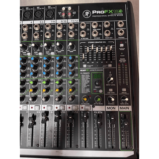 MACKIE PROFX12 PROFESSIONAL 12-CHANNEL MIXER image 4