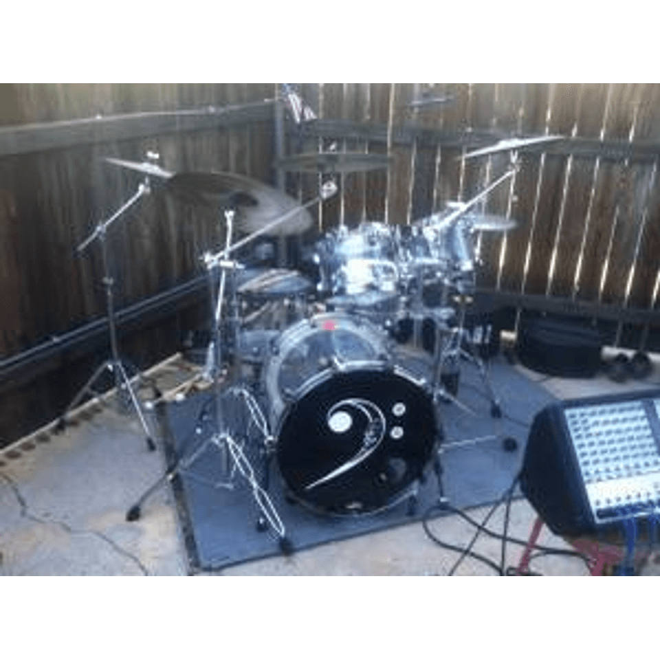 TAMA Crystal Ice (tom toms & bass drum)