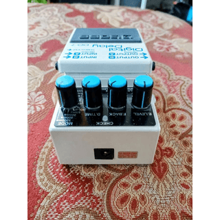 Boss DD-7 Digital Delay Guitar Effects Pedal image 3