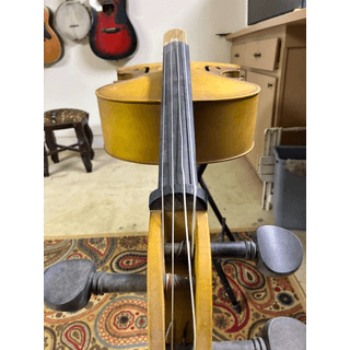 Cello image 4