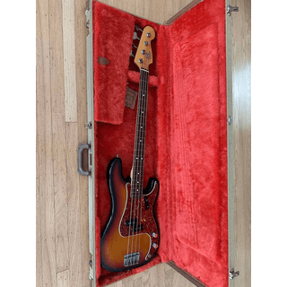 Fender ‘62 American Vintage P Bass - $ or Trade image 3