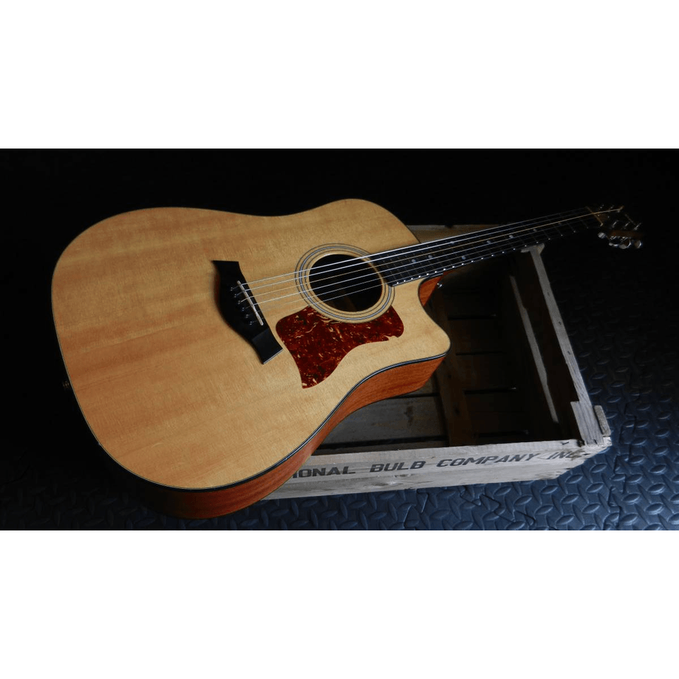 Buy & Sell Beginner Acoustic Guitars - Trade In For Lessons?