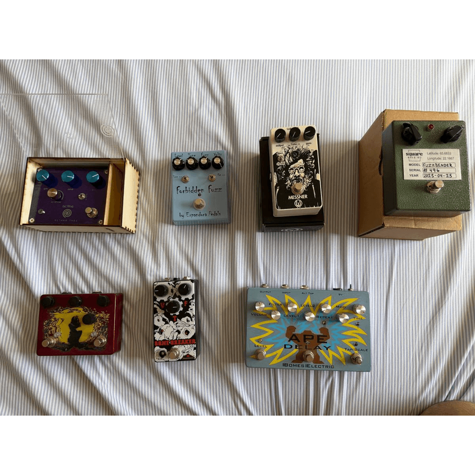 Fuzz galore, delay, walrus, octina octave love pedal tone bender overd
