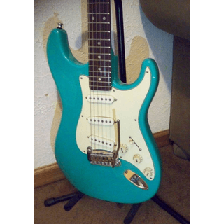 2004 USA G&L Legacy Custom Belair Green Matching Headstock 7.2 Lbs image 4