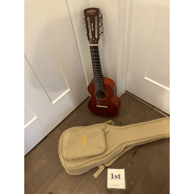 Gretsch G9126 Guitar-Ukulele w/ Gretsch Gig Bag -  Guitalele- Project