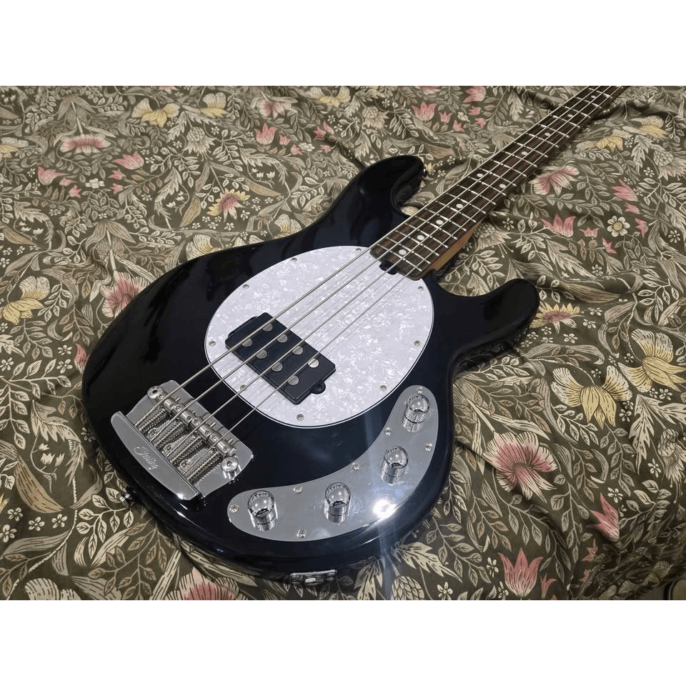Sterling RAY 34 Stingray Bass guitar