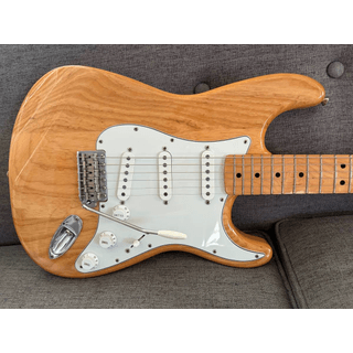Fender Classic Series 70s Stratocaster with Fralin Vintage Hots image 2